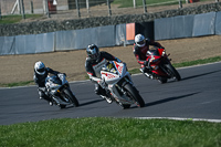 brands-hatch-photographs;brands-no-limits-trackday;cadwell-trackday-photographs;enduro-digital-images;event-digital-images;eventdigitalimages;no-limits-trackdays;peter-wileman-photography;racing-digital-images;trackday-digital-images;trackday-photos